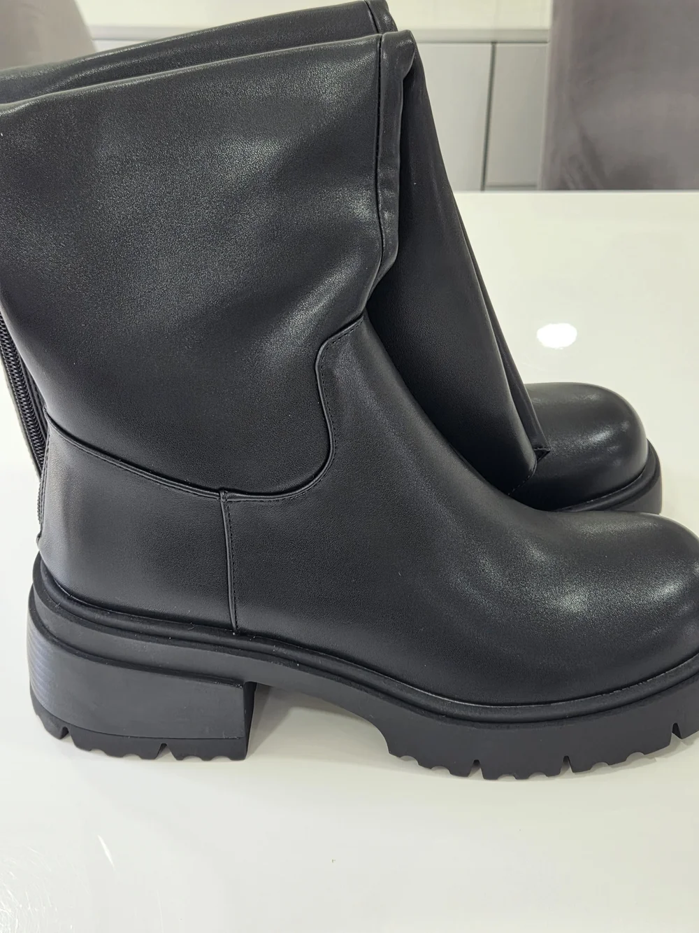 Black Knee-High Zip Riding Boot - Women